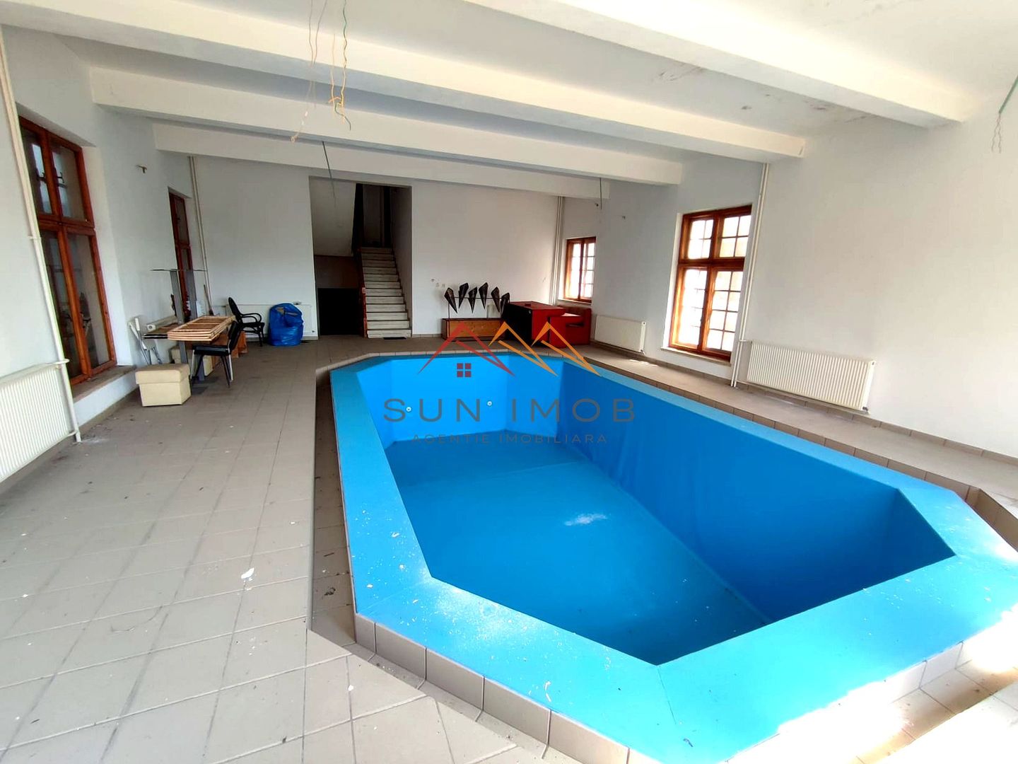 VILĂ DE VÂNZARE | CORNU DE JOS | 2.392 MP TEREN | PISCINĂ | 250.000 - Poză 6