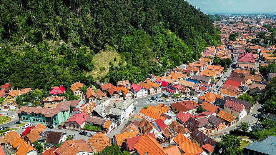 Oportunitate investitionala/ rezidentiala in Centrul Istoric Medieval - Poză 12