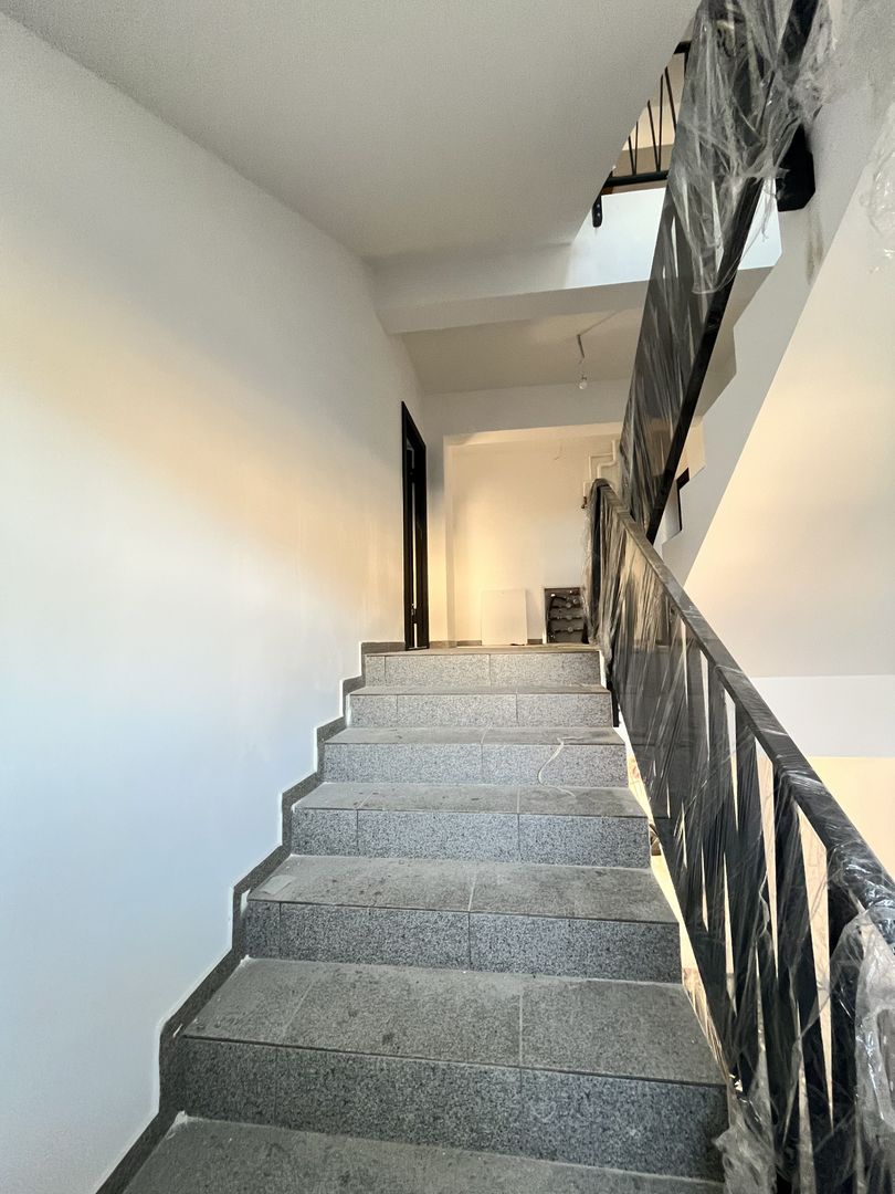 Apartament cu 2 camere   Et 2 I Suceava/BurdujeniI 71.500Euro - Poză 4