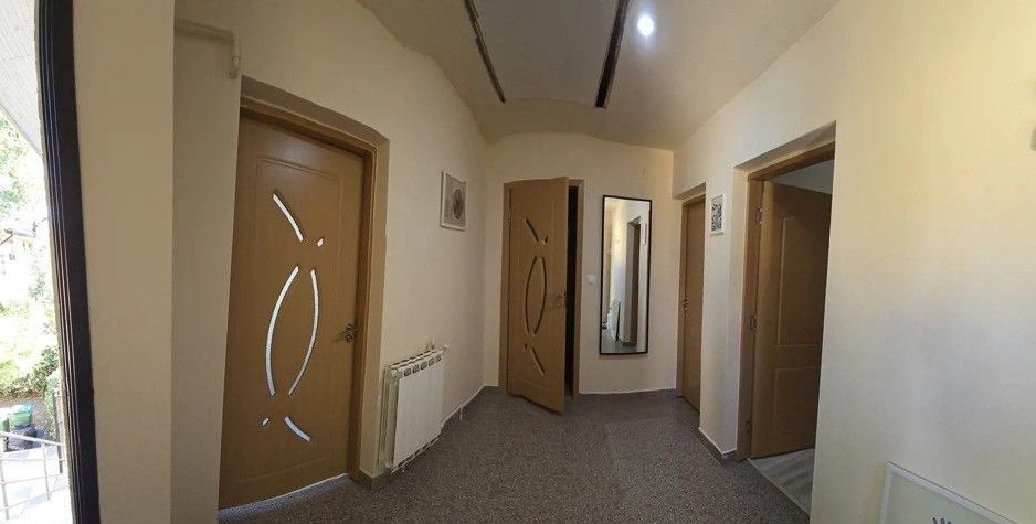 Vila cu 3 camere, zona Baba Novac - Poză 5