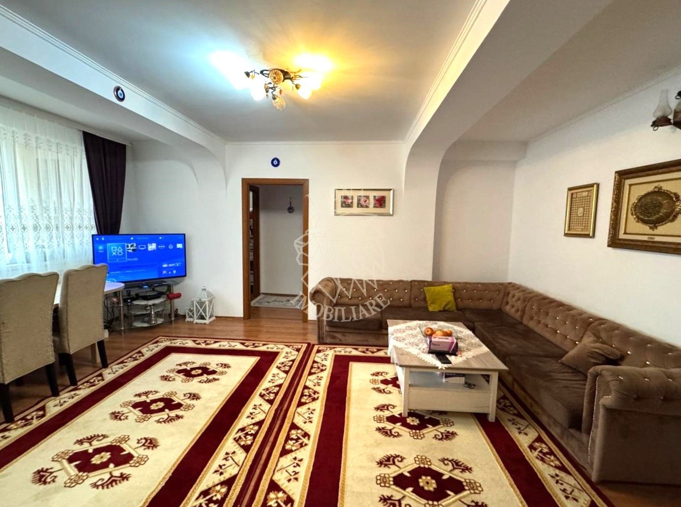 Apartament 100 mp, 2 bai, et 3, mobilat si utilat, zona Libertatii - Poză 1