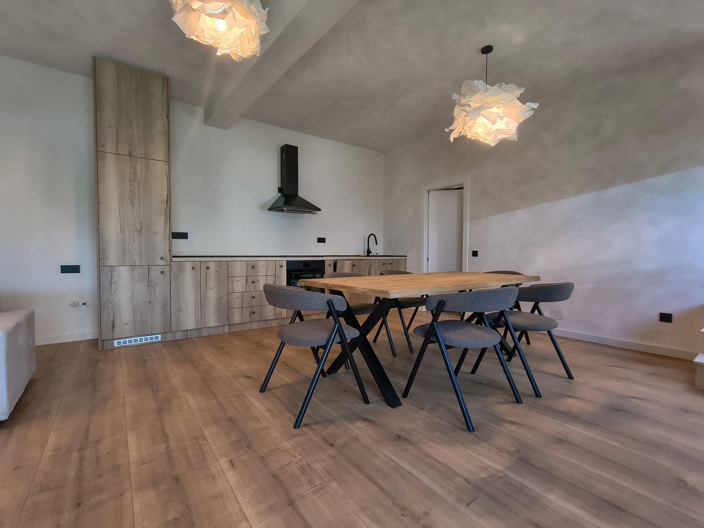 De inchiriat! Duplex nou, zona centrala - Poză 3