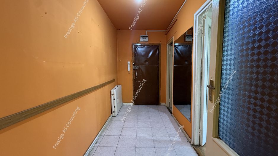Apartament 4 camere, parter inalt zona Punctele Cardinale - Central - Poză 17