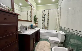 Apartament deosebit cu 3 camere | Piața Libertății - Poză 11