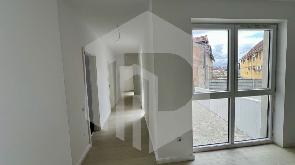 Apartament/ spatiu comercial in zona Kogalniceanu- Parter- La cheie - Poză 5