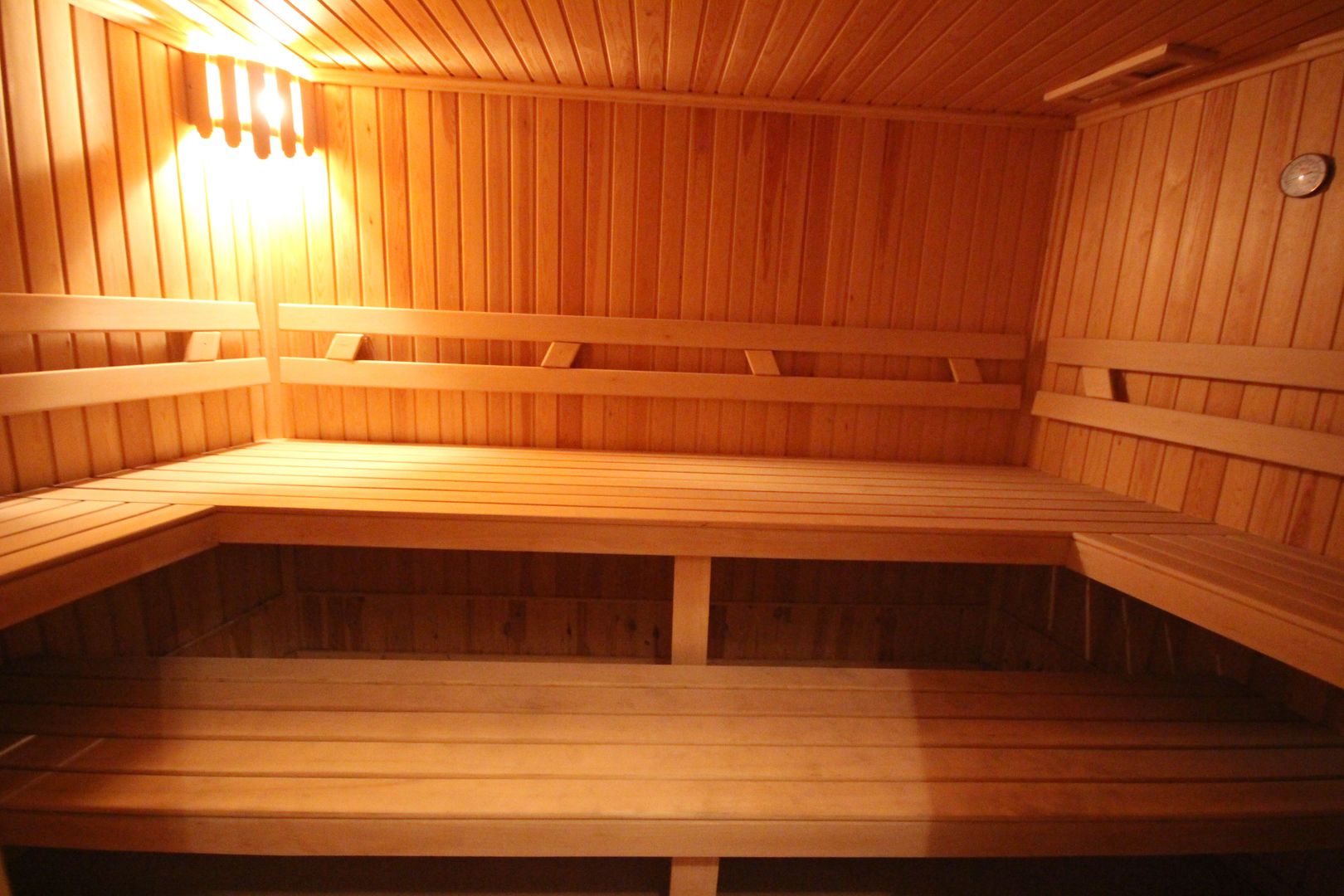 Casa pretabila birouri, camin de batrani - Poză 14