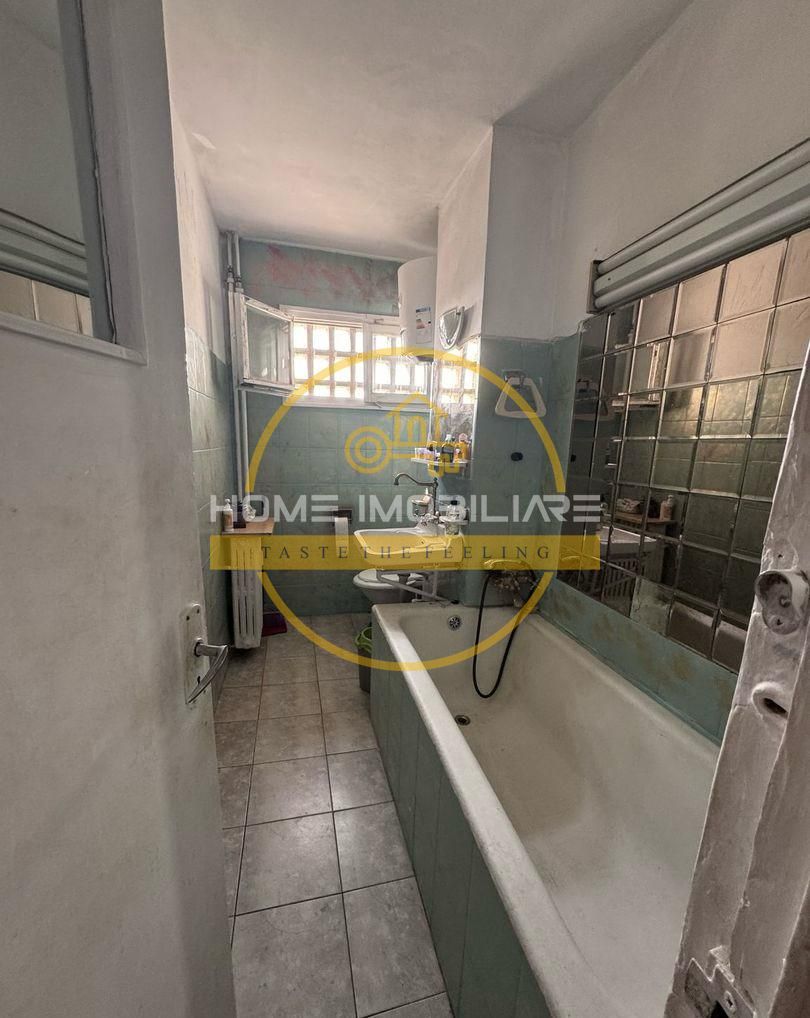 Apartament cu 2 camere / 50mp/ zona Podu Ros - Poză 7