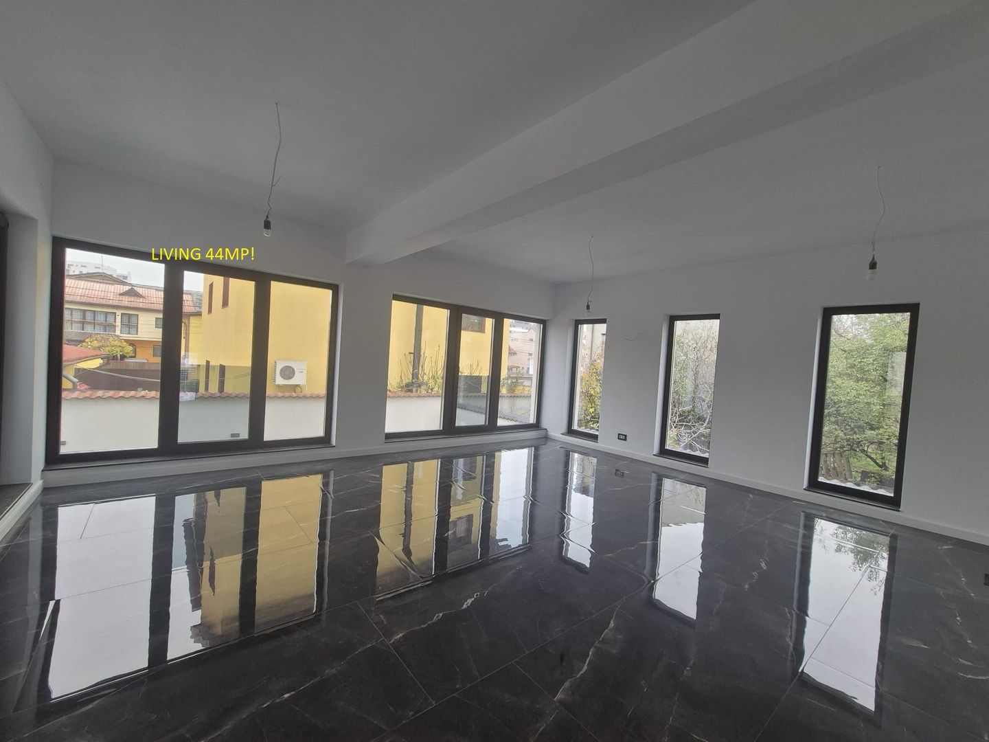 VILA PREMIUM INDIVIDUALA - PARCUL TEILOR / MUTARE IMEDIATA! - Poză 2