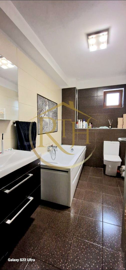 Oferim spre vânzare un apartament cu 3 camere în Giroc! - Poză 19