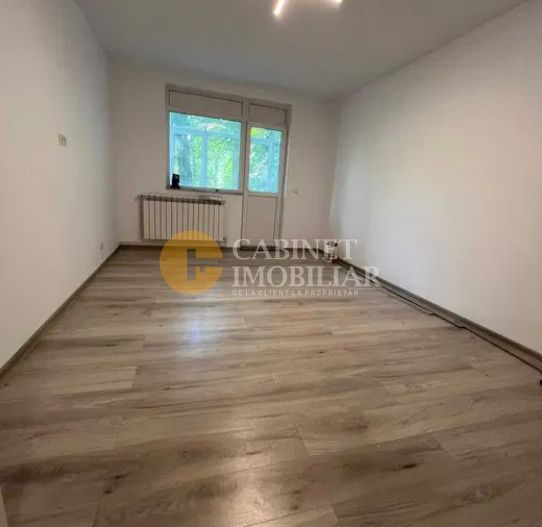 DECOMANDAT - 2 camere - Tatarasi - ETAJ INTERMEDIAR - FARA RISC - Poză 2