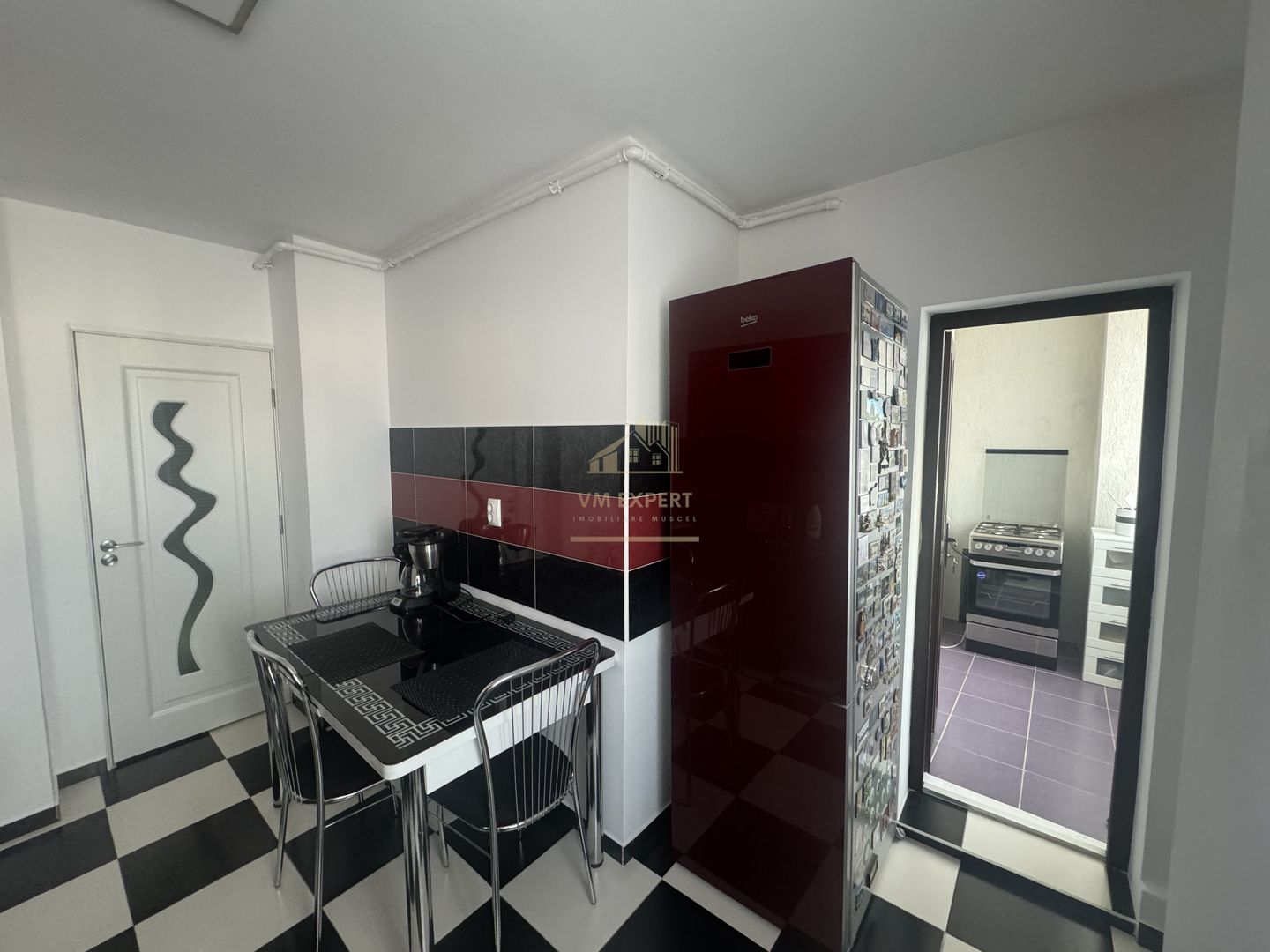 APARTAMENT CU 3 CAMERE, ETAJ 4, GRUI, CAMPULUNG - Poză 12