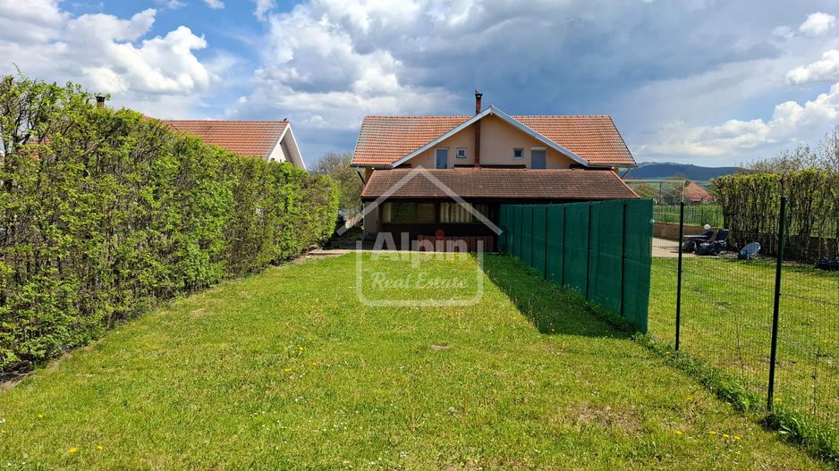 Duplex Zona Linistita Carpinis - Poză 22