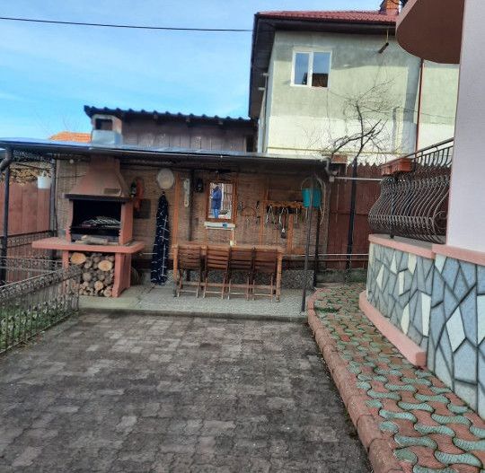 Casa P+E+M, 7 camere, teren 1000 mp, an 2000, Campina, Prahova - Poză 4