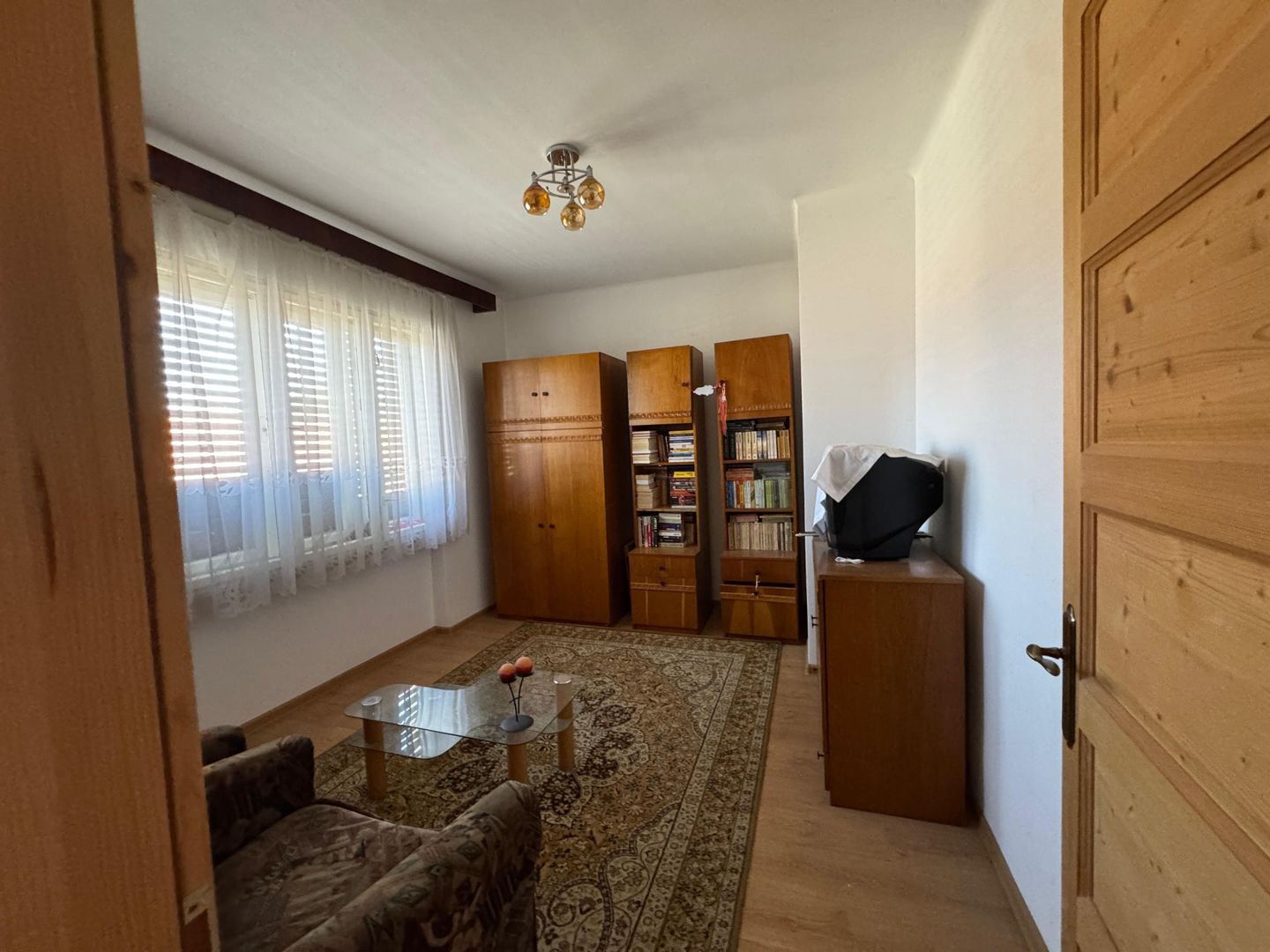 Casă de vânzare în Lugoj – Strada Grozăvescu - Poză 12