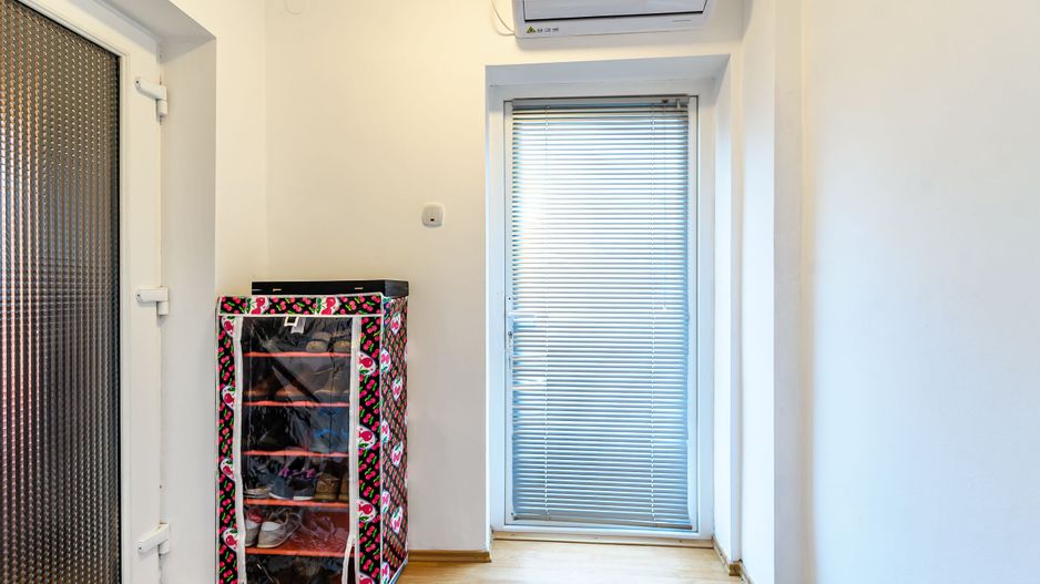 Casă cu teren de 1440 mp, Aradul Nou - Poză 8