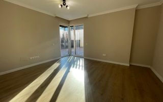 Apartament superb de locuit sau investitie in zona centrala cu 3 camere! - Poză 1