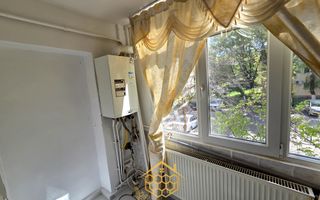 Apartament 3 Camere Decomandat - Spatios - in Zona 1 Mai - Poză 6
