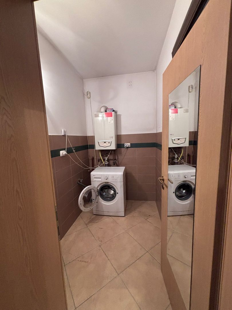 Casa individuala frumoasa si spatioasa in Giroc - Poză 47