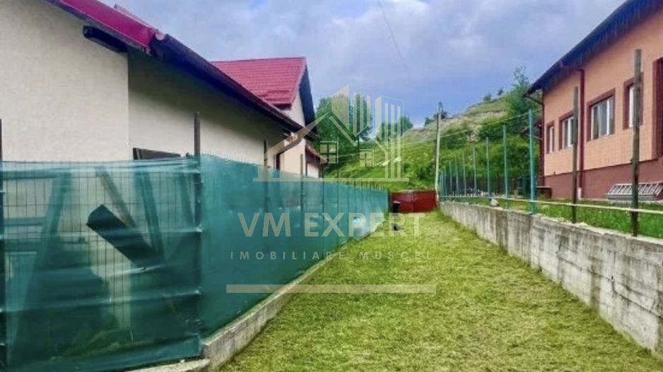 VILA 6 CAMERE 270 MP TEREN 1044 MP CÂMPULUNG, 0 COMISION CUMPARATOR - Poză 43