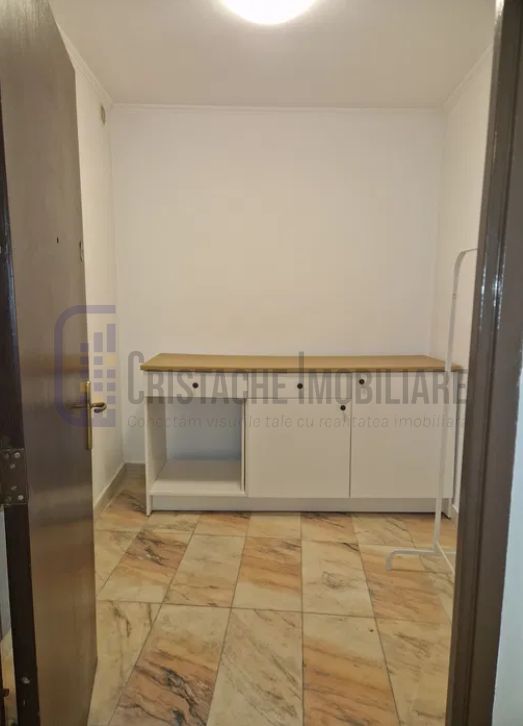 Birou individual, 25 mp, la parterul unui imobil interbelic - Poză 2