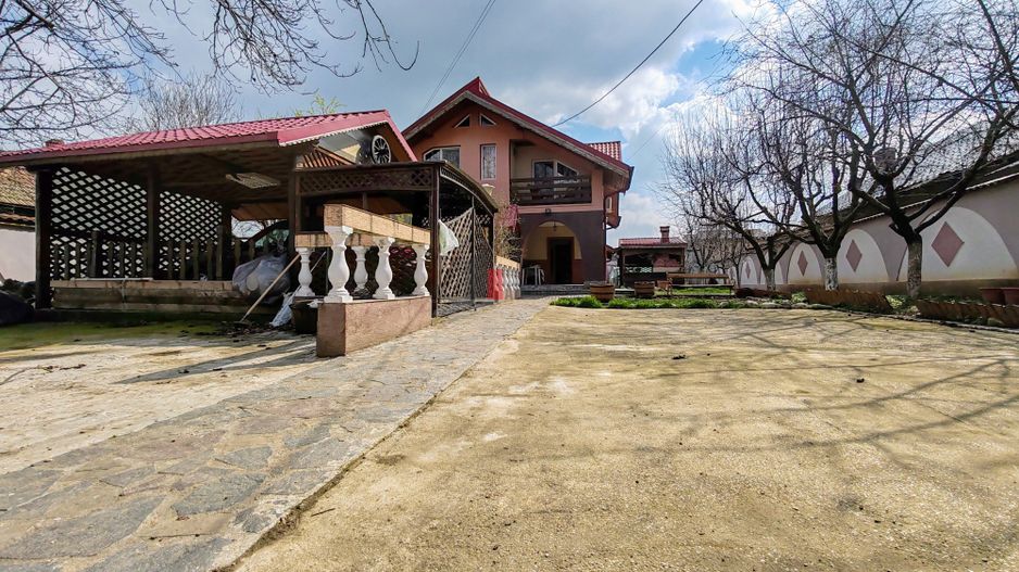 Dascalu-lfov-Vila D+P+M-5 camere-Locatie Deosebita - comision 0 - Poză 19