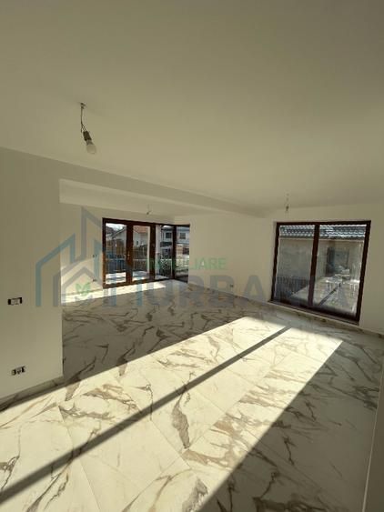 Casa noua, moderna, in Ciurbesti, Iasi - Poză 7
