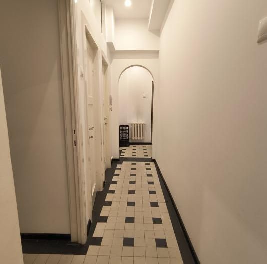 Dacia- Piata Spaniei- Birou - Poză 8