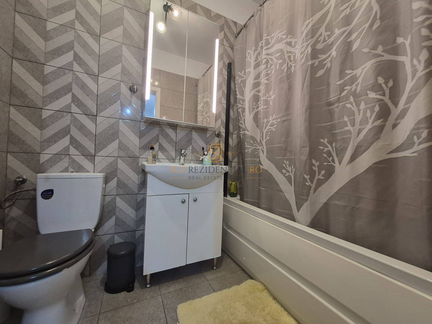 Apartament 2camere, mobilat și utilat, parcare inclusă -Metrou Berceni - Poză 18