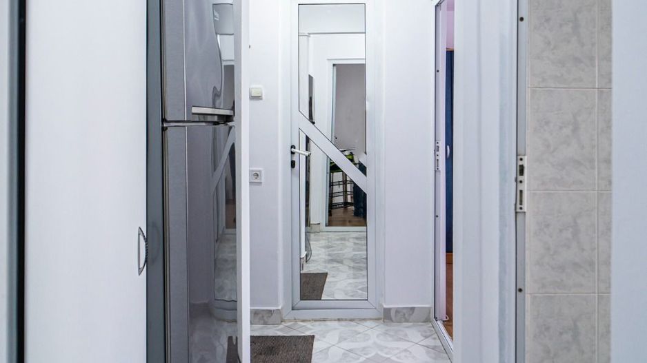 Drumul Taberei 2 camere, 38mp, decomandat, 5/10, bloc reabilitat, metrou aproape - Poză 4