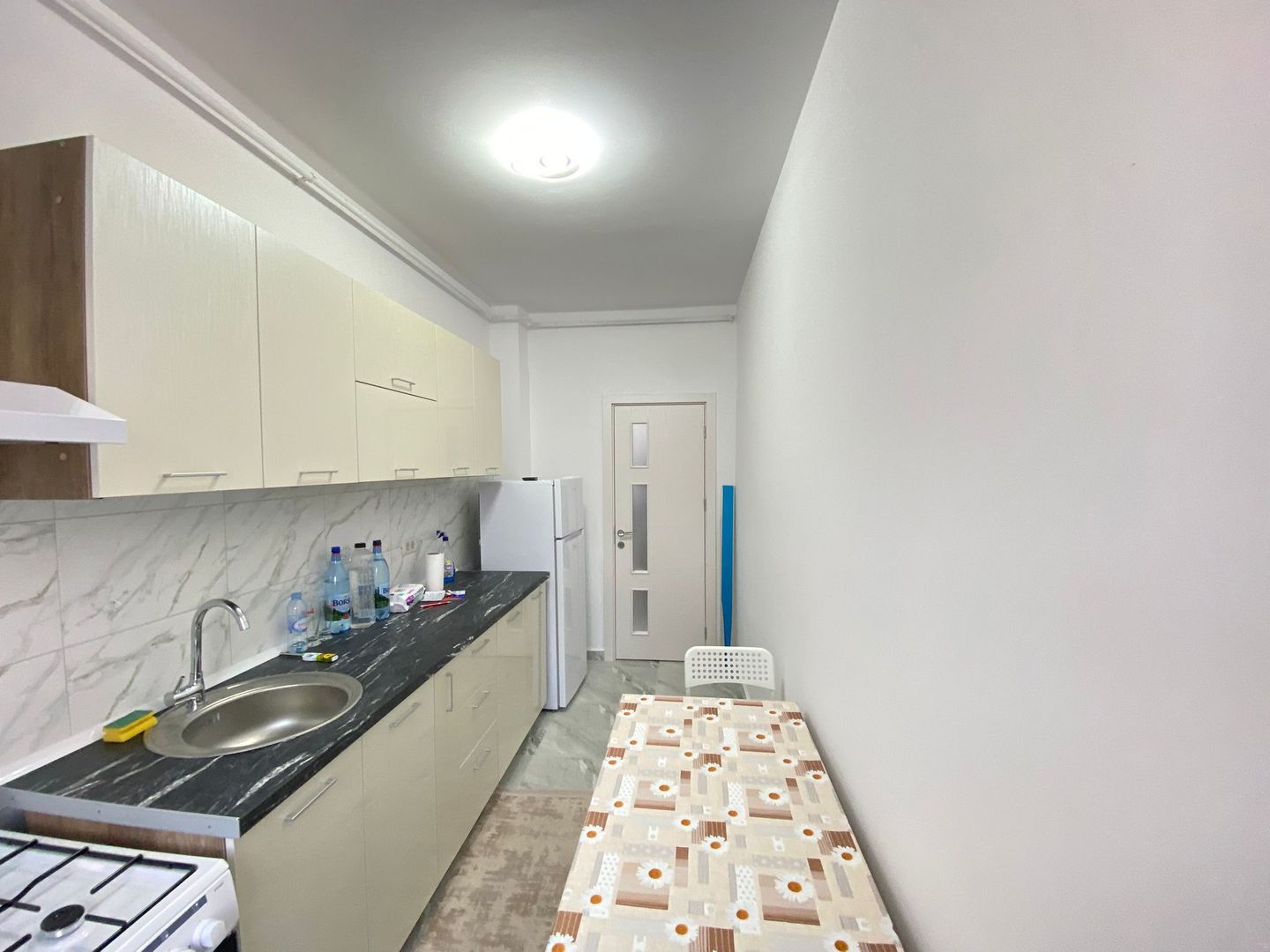 De inchiriat apartament de 2 camere zona Militarii/Parcare inclusa MD1 - Poză 7