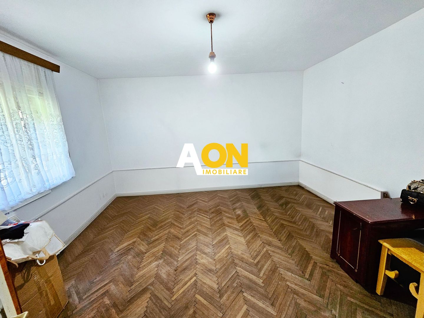Casa renovata, 2 corpuri de cladire + anexe, 1331 mp teren, Paclisa - Poză 17
