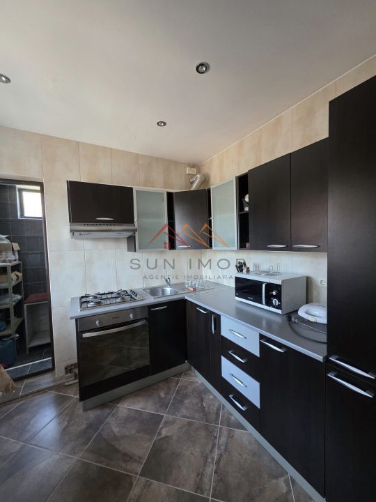 Apartament la casa, 2 camere, parcare, zona Muscel - Poză 6