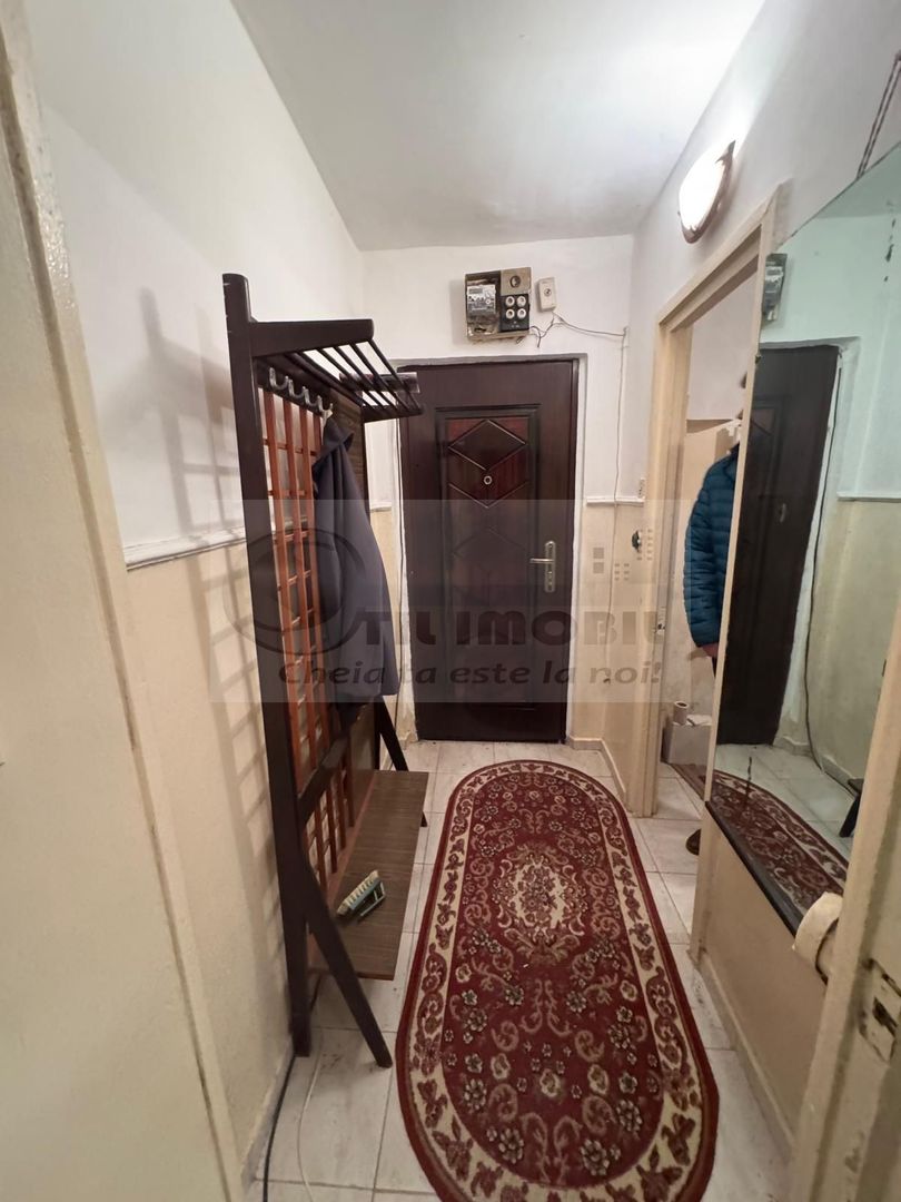 vând apartament 2 camere Alexandru Cel Bun 62000 euro - Poză 6