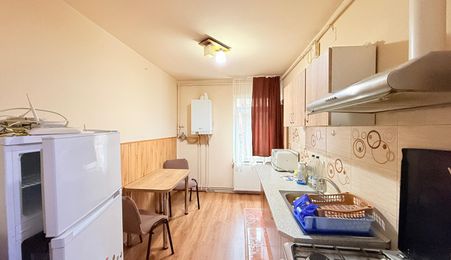 🏡 Apartament de închiriat– 2 camere decomandate | Str. Muncii |Parter