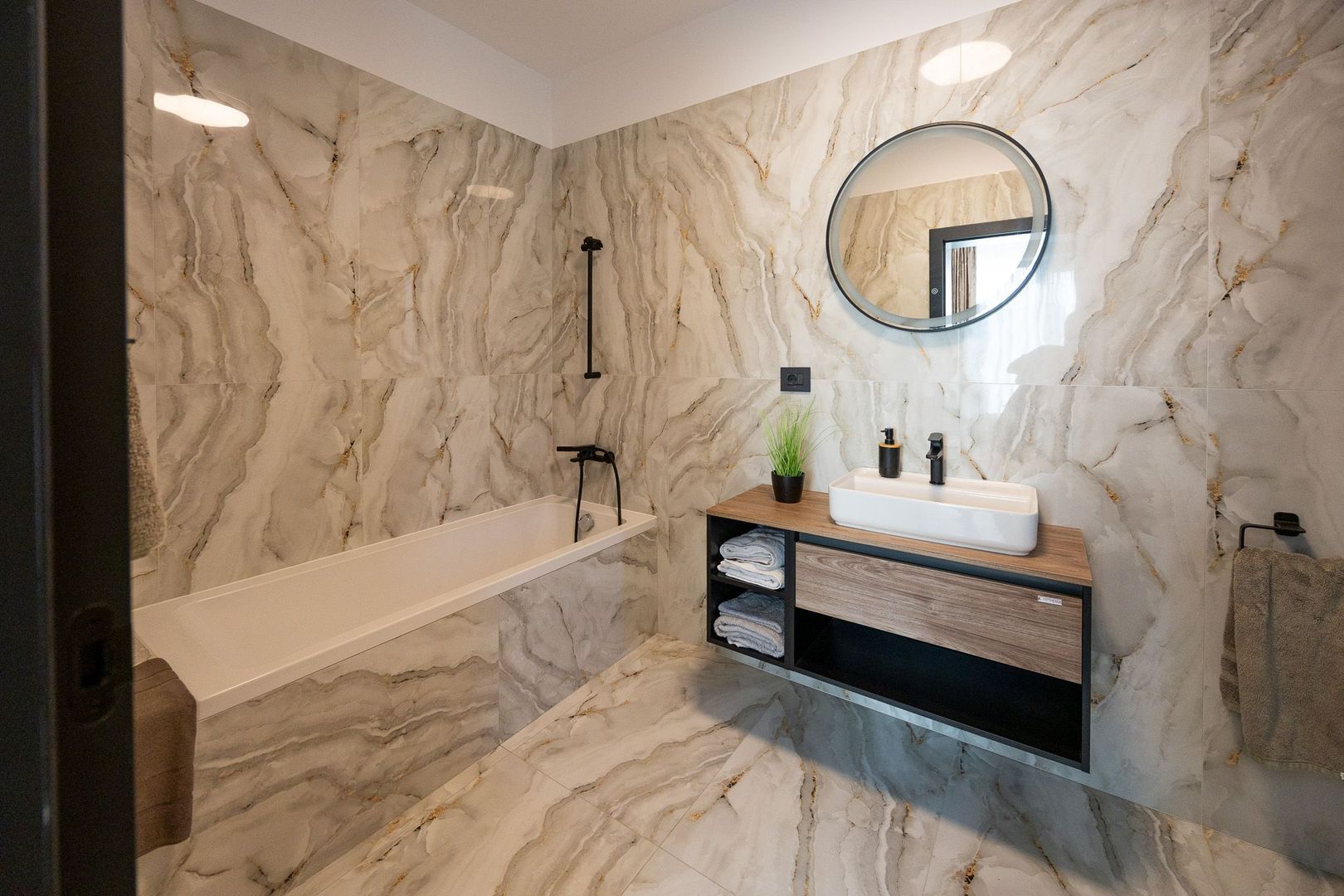 Casa Premium | Spa privat | Garaj Dublu | Mobilata-Utilata | 360 utili - Poză 29