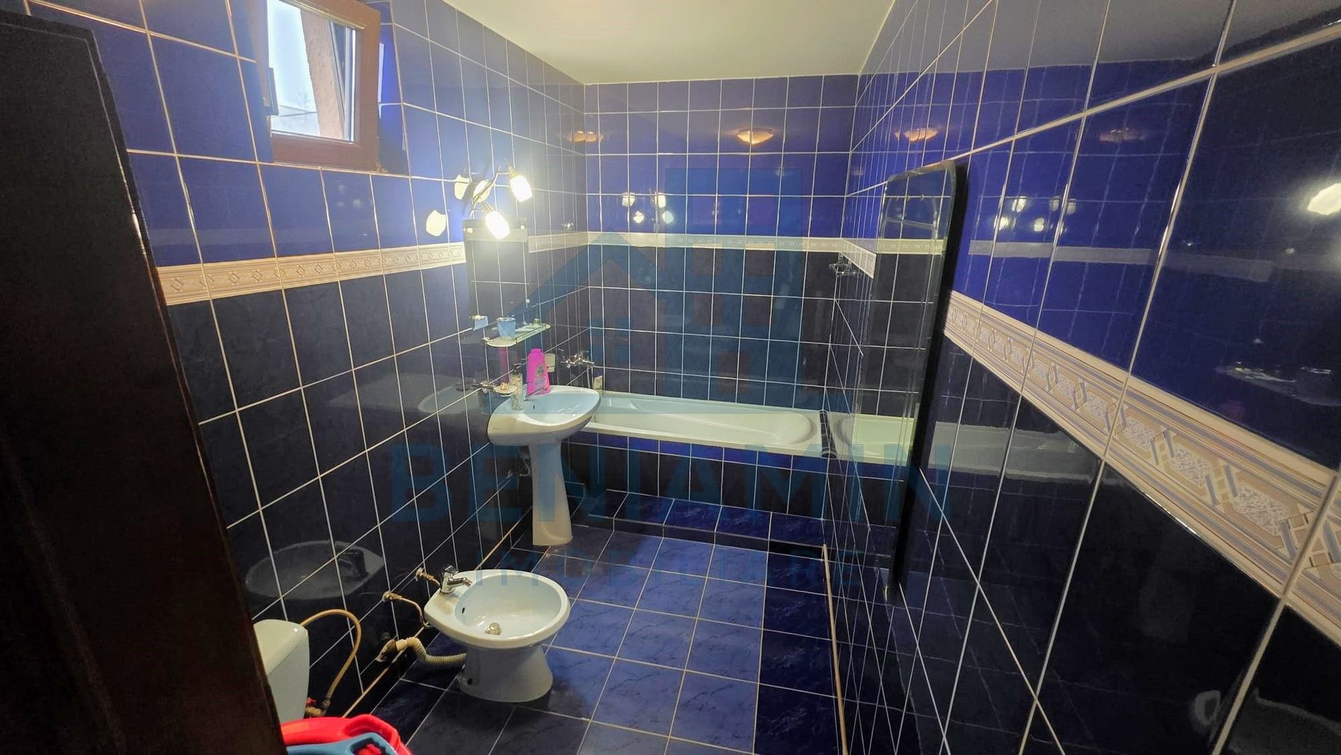 Vila in George Enescu langa Scoala 12 -450mp teren -utilitati - Poză 10