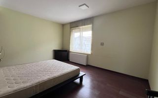 Techirghiol - Vila cocheta P+1 situata la drumul national, in perfecta stare. - Poză 11