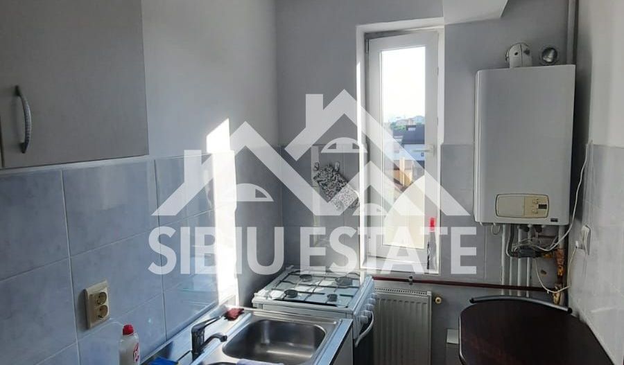 Garsoniera decomandata cu 1 cameră și bucatarie separata – Turnisor - Poză 5