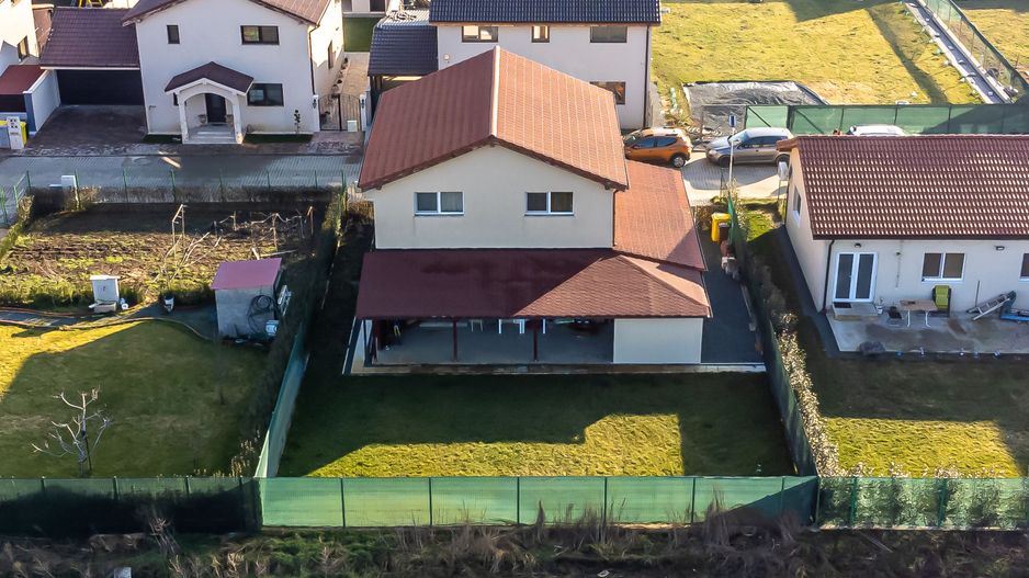 Casă cu mansardă, nouă, mobilată și utilată, în cartier Athena - Poză 13