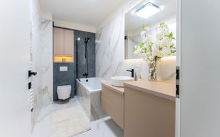 Apartament ultrafinisat / etaj intermediar / Zona Terra - Poză 22