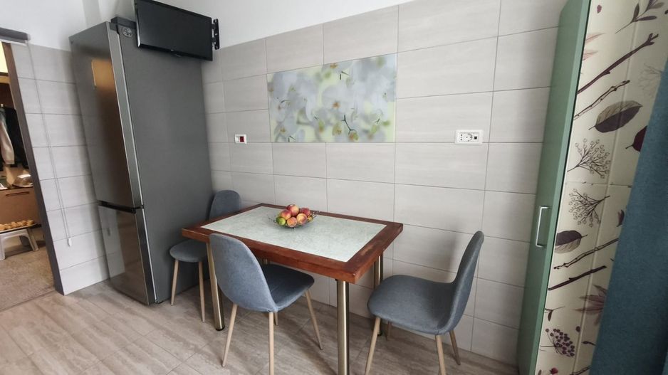 Apartament 3 camere de vanzare, Lacul Tei - Poză 5