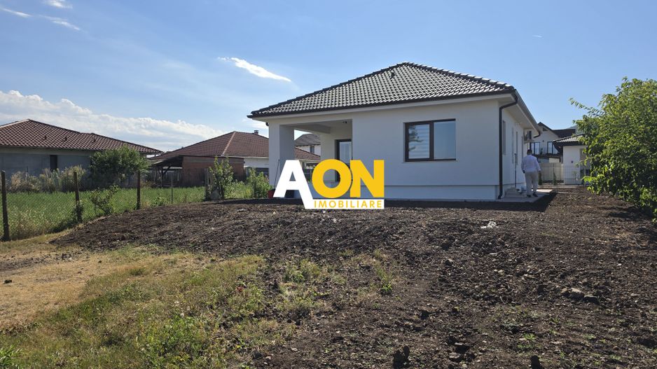 Casa Individuala 3 Camere, 2 Bai, Zona Alba Micesti - Poză 13