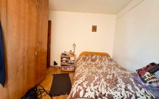 Apartament cu 3 camere, decomandat, zona Paltinis - Poză 6