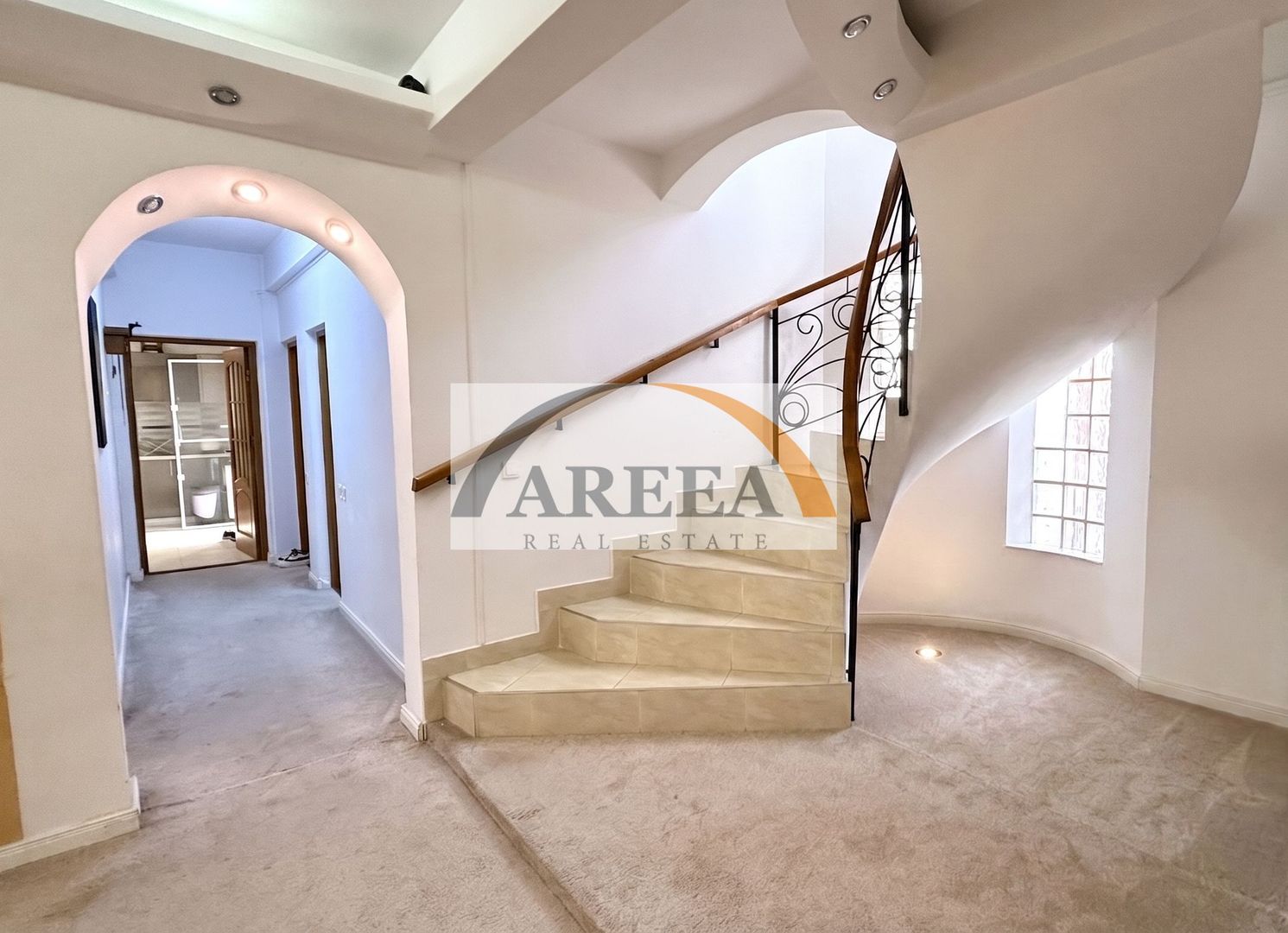 Vilă Premium la Aparatorii Patriei | 9 Camere | 450 mp | Potențial - Poză 8