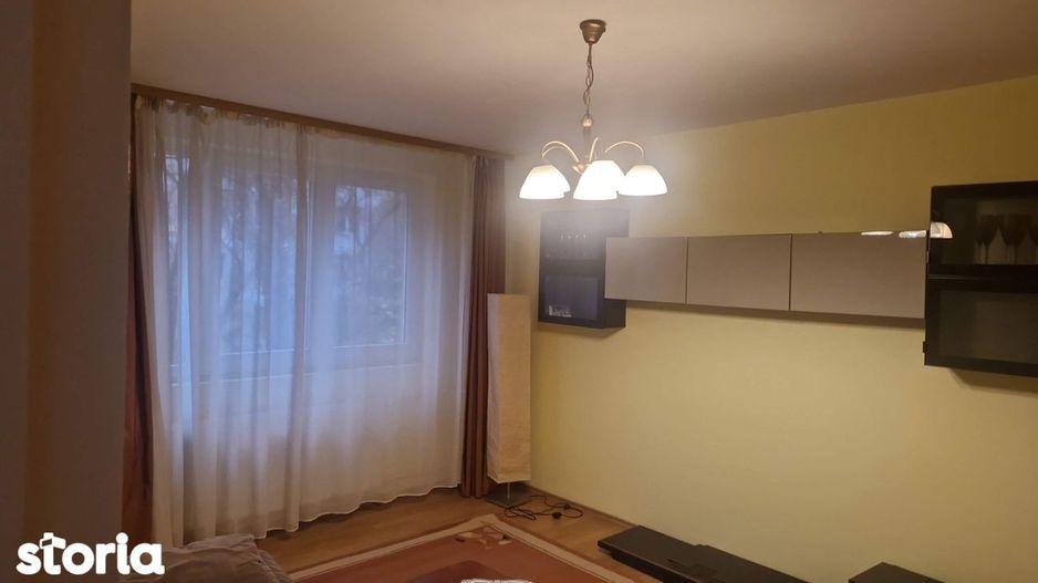Închiriere 2 camere langa parc, zona linistita, luminos, mobilat complet - Poză 1