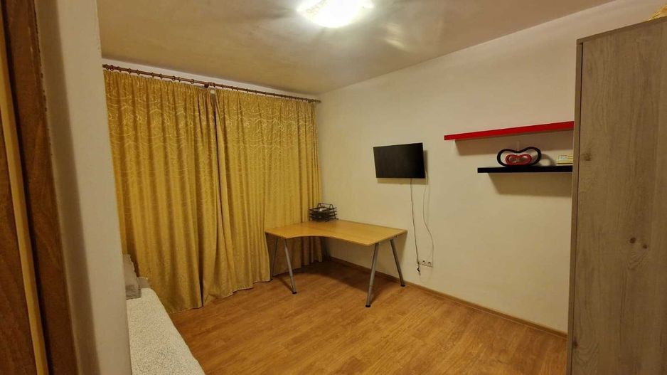 Garsoniera de vanzare Mobilata Zona Pacii - Poză 1