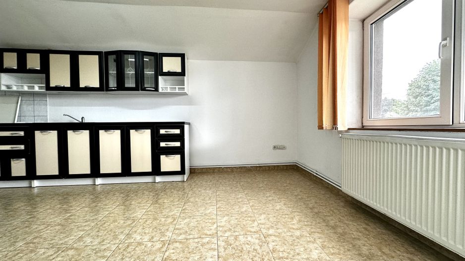 Casa individuală de închiriat - Dumbrăvița Central - Poză 13