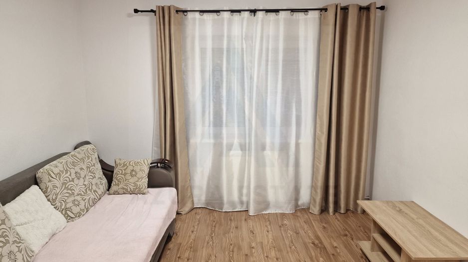 Apartament 3 camere 2 bai 66mp + pivnita Terezian - Poză 2