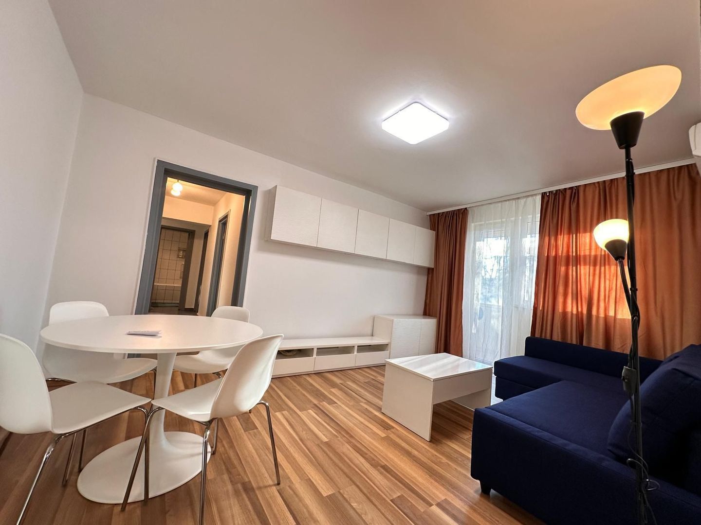 AP. 4 CAMERE BUCURESTII NOI, CENTRALA, RENOVAT, METROU, COMISION 0% - Poză 1