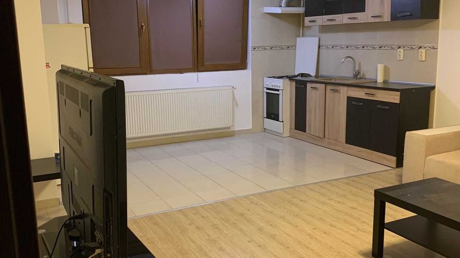 De vanzare apartament 3 camere 95 mp, Cartierul Latin - Poză 4